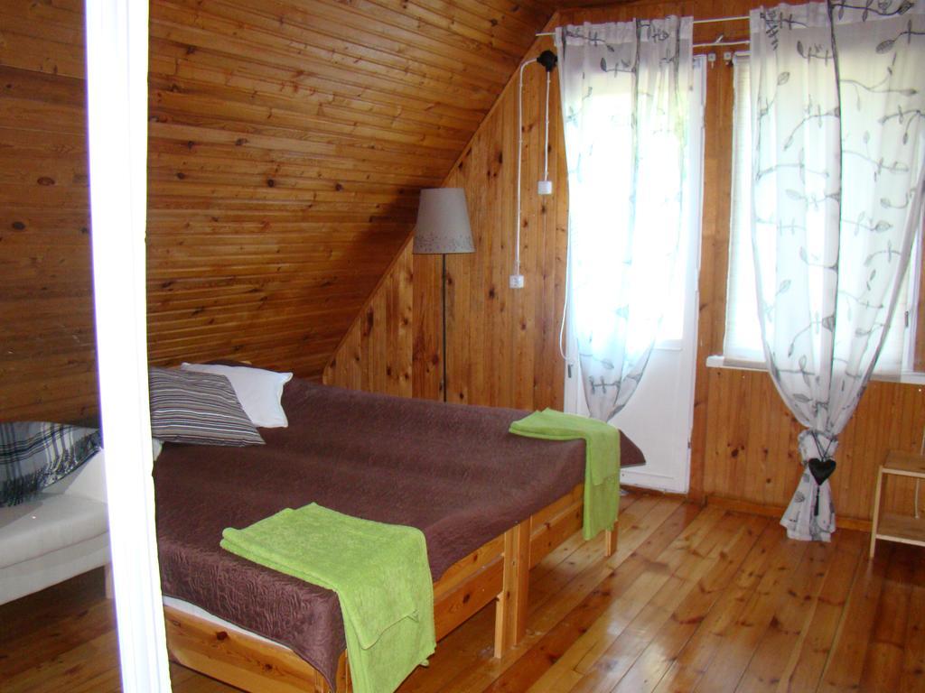Hostal Poilsio Baze Latežeris Exterior foto