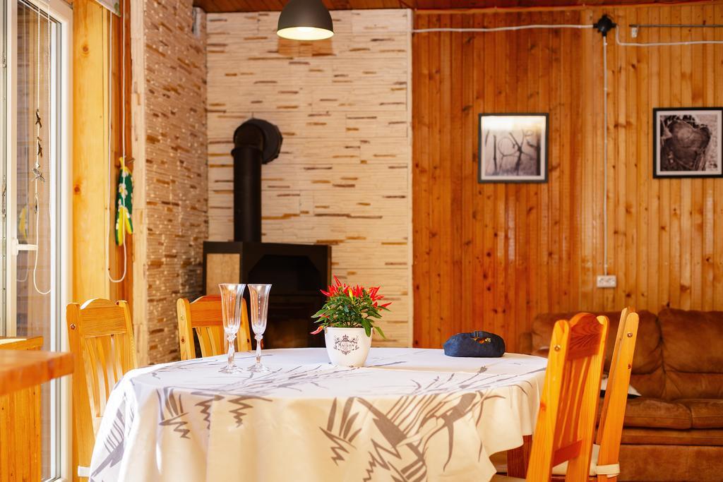 Hostal Poilsio Baze Latežeris Exterior foto